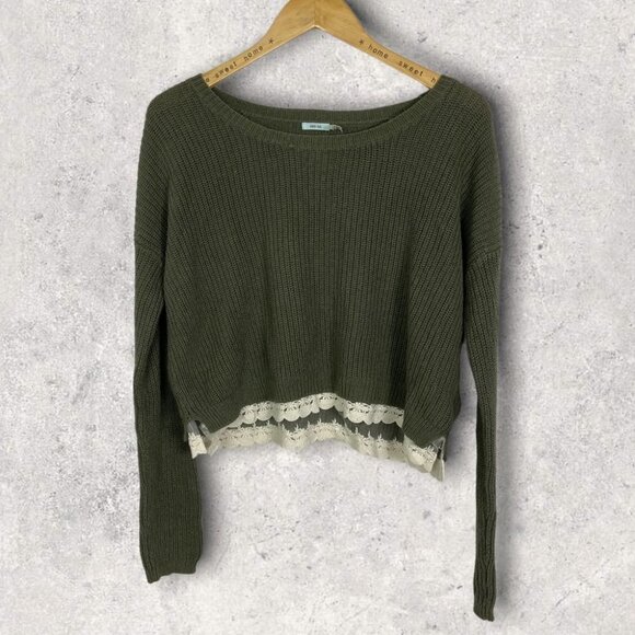 Urban Outfitters Lace Trim Crop Knit Sweater Green White Size Medium Bohemian‎ M - Picture 2 of 9
